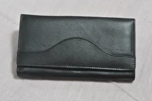 CLASSIC LADIES LEATHER WALLET