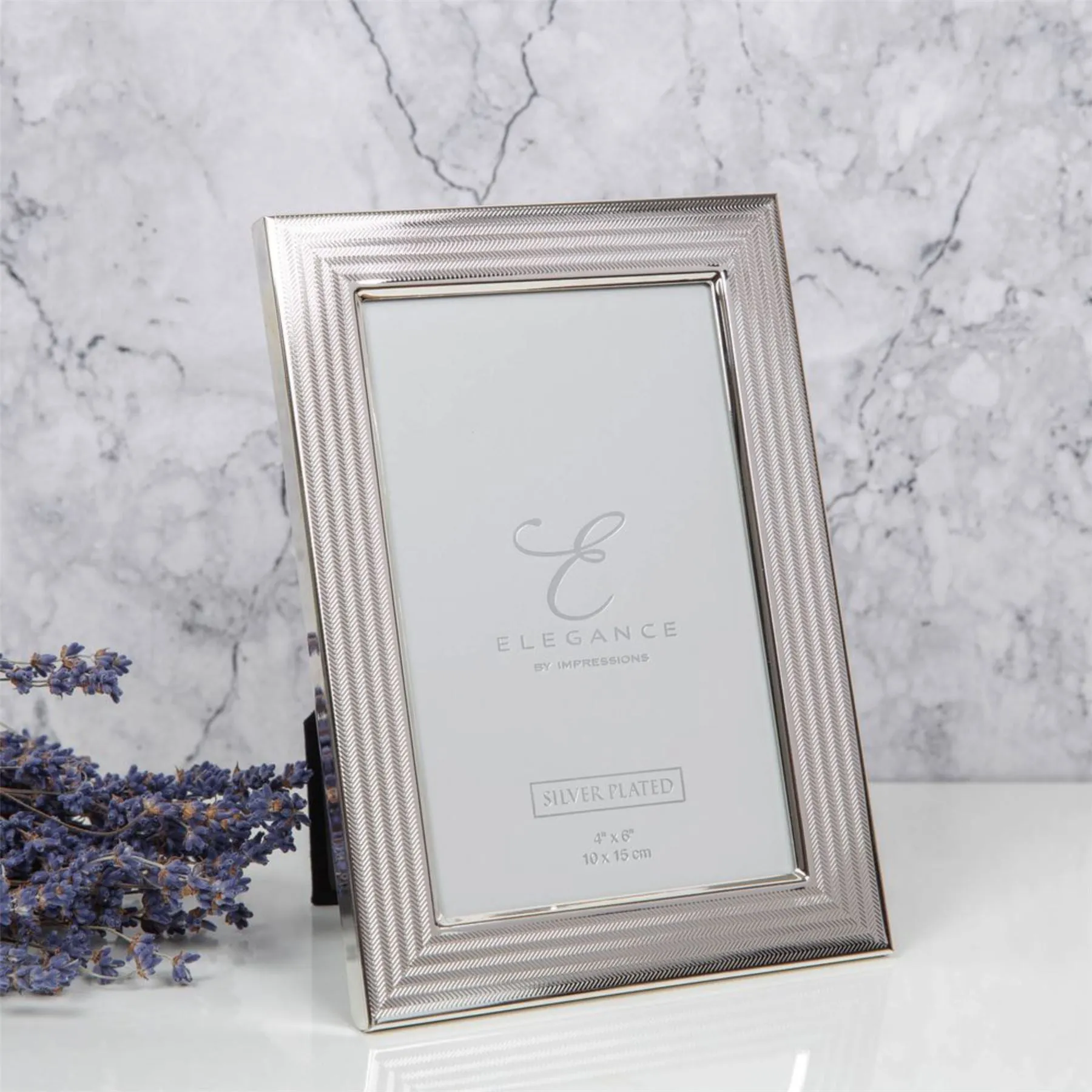 Elegance by Impressions Silver Plated Herringbone Photo Frame